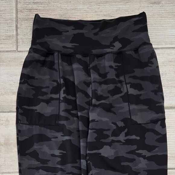 Athleta Salutation Camo Jogger Women's Soft Workout Activewear Military Yoga MT - Picture 4 of 9